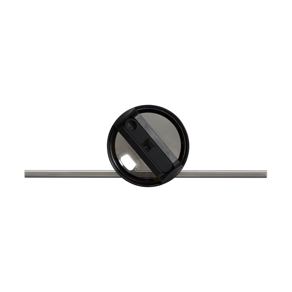 Car-Cup Friendly The Black Chroma Quencher H2.0 Flowstate Tumbler D252B - Premium Stainless Steel Straw Cup for All-Day Hydration Detail