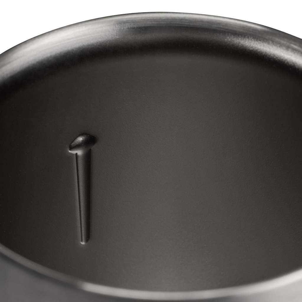 Premium All-Weather The Everyday Can Cooler Cup D064R - Heavy-Duty Ice-Retention Food & Beverage Carrier Detail